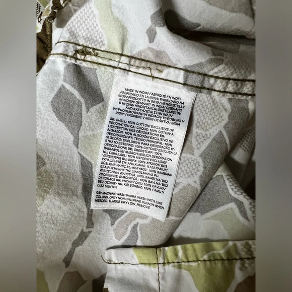 NORTH FACE Brown and white abstract mountain print shirt size L. - Picture 10 of 12